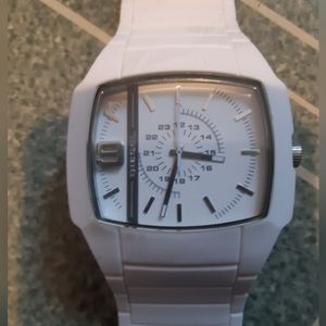 Diesel watch men only the brave